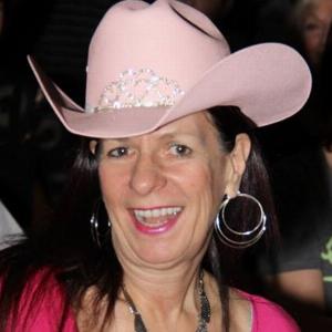 Linda Pelletier - Line Dance Choreographer