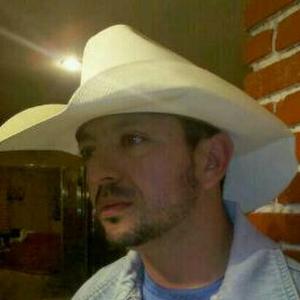 Noe J. Roldan - Line Dance Choreographer