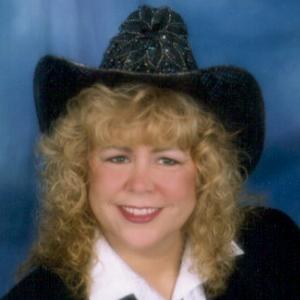 DEE DEE Dougherty - Line Dance Choreographer