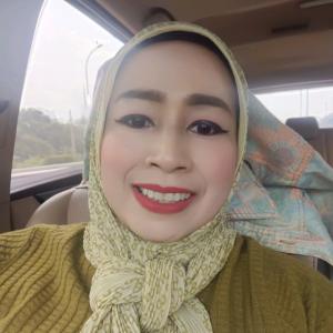 Novi Indriani - Line Dance Choreographer