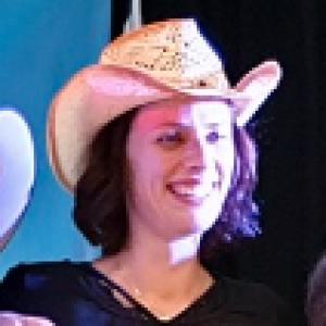 Sarah Meusburger - Line Dance Choreographer