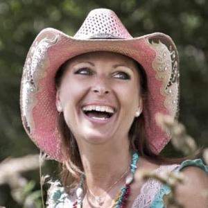 GoWildWest Isabel - Line Dance Chorégraphe