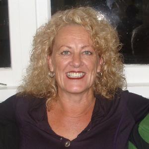 Celia Stevens - Line Dance Choreographer