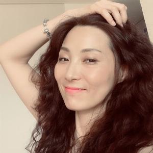 Ki Ju Kim - Line Dance Choreographer