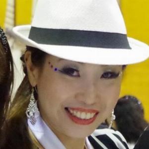 Angel Chia - Line Dance Choreograf/in