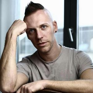 Sascha Wolf - Line Dance Choreographer