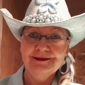 Debra Ciavarella - Line Dance Choreographer