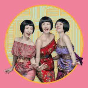 The Shang Sisters (姊妹仨) - Nona Zaman Sekarang - Line Dance Musique